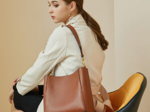 Large Capacity Versatile Shoulder Crossbody Bag
