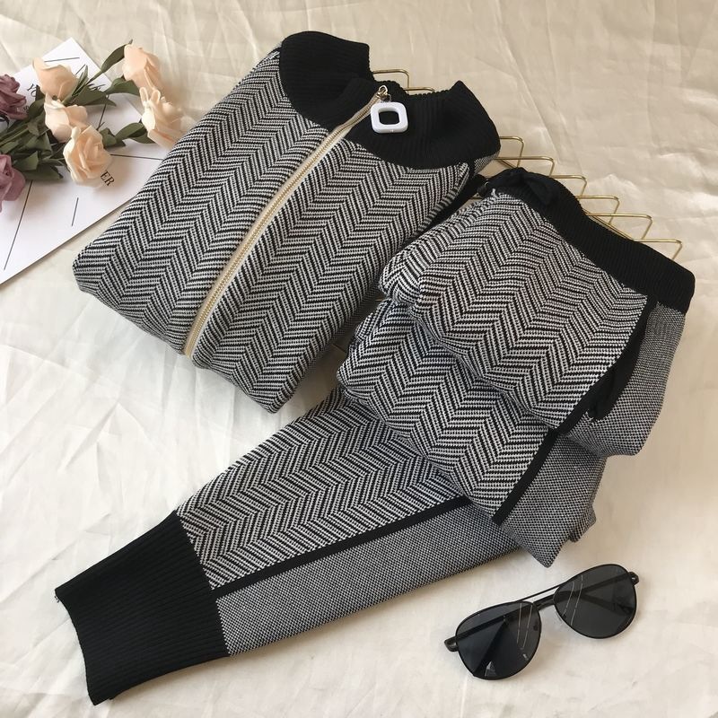Winter Keep Warm Women Sweater Knitted Suits - Image 3